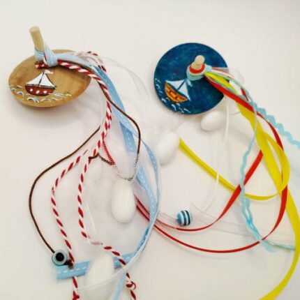 xeiropoiiti mpomponiera vaptisis xilini svoura karavaki