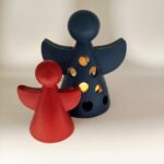 set porselaninon diakosmitikon xristougenniatikon aggelon