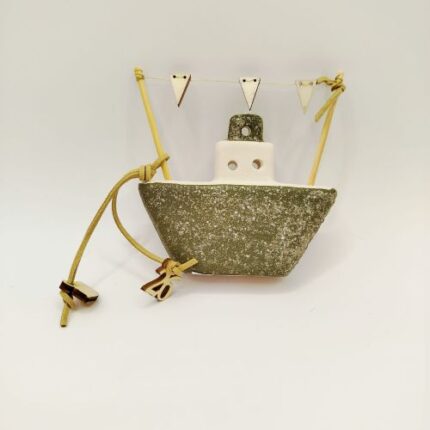 Χειροποίητο χριστουγεννιάτικο κεραμικό καραβάκι 26 πράσινο