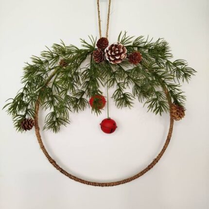 xeiropoiito xristougenniatiko stefani me fisiko skoini